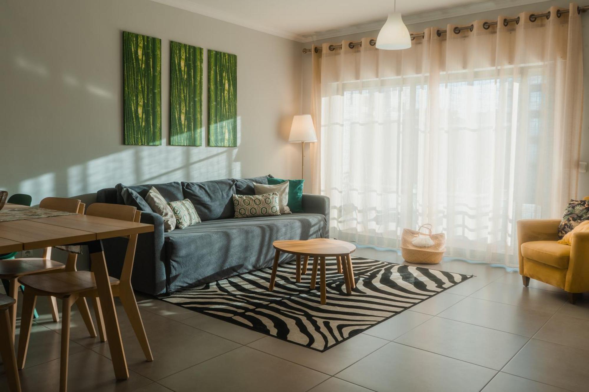 Comfort Zone Beach Apartment Quarteira Exterior photo