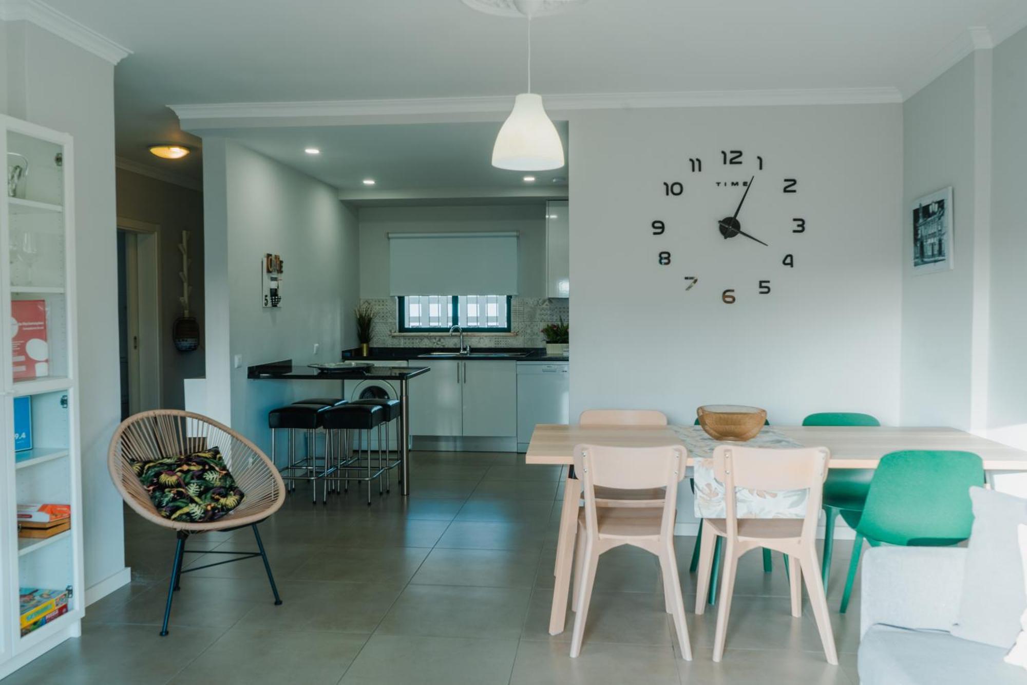 Comfort Zone Beach Apartment Quarteira Exterior photo